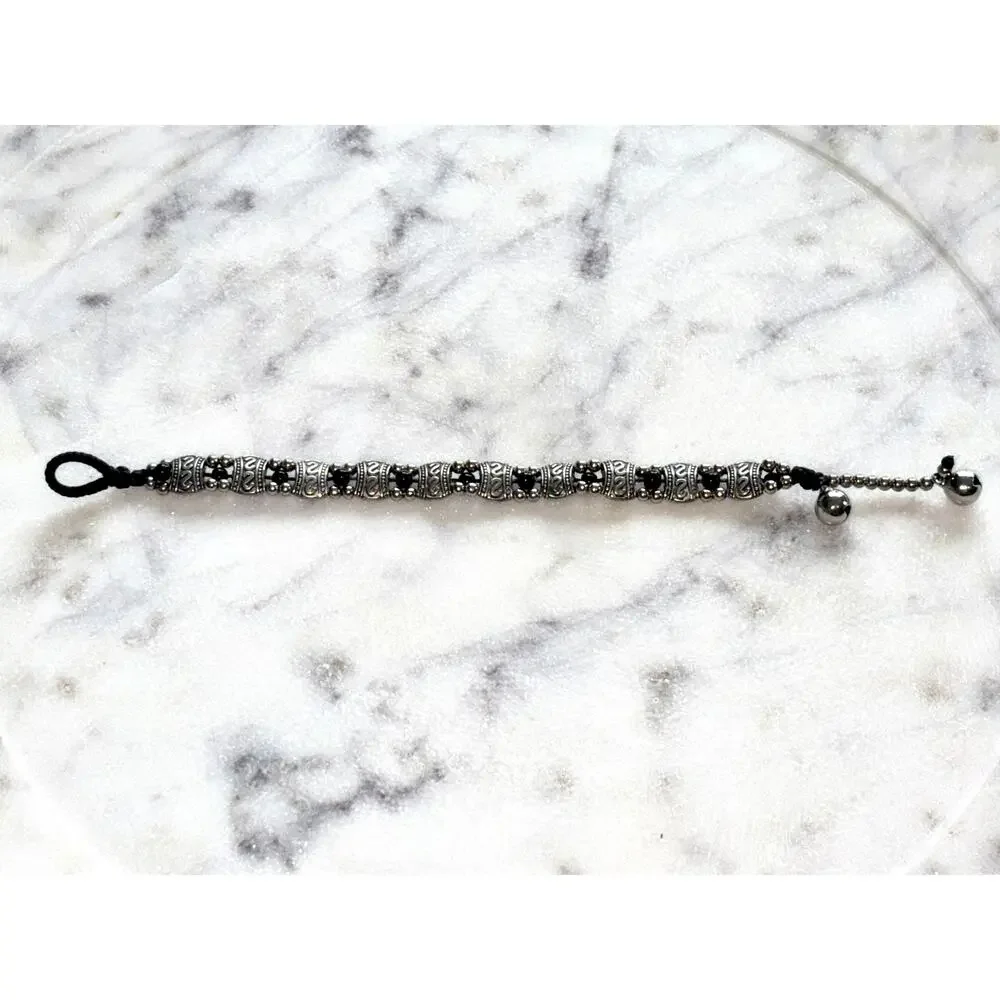 Vintage Silver Bracelet with Black Beaded Accents - Picture 3 of 9